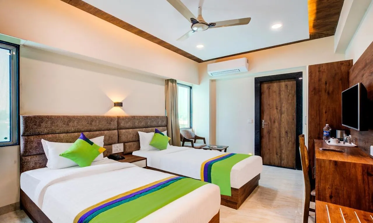 *** Hotel Opulence Inn - 500 Meters From Railway Station Udaipur India