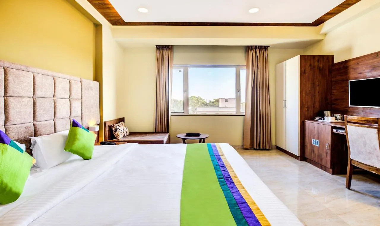 Opulence Inn - 500 Meters From Railway Station Udaipur Hotel