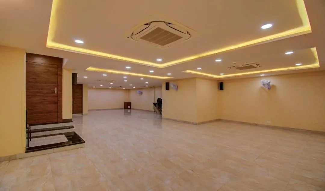 Opulence Inn - 500 Meters From Railway Station Udaipur India