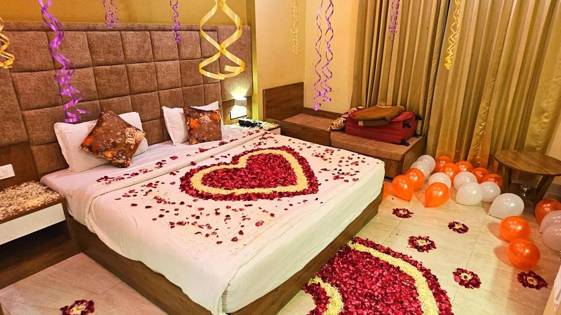 Opulence Inn - 500 Meters From Railway Station Udaipur Hotel